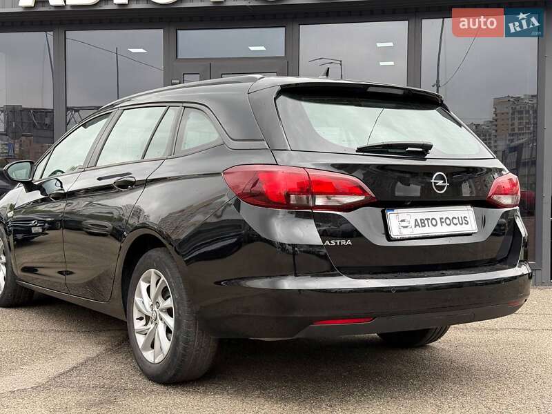 Универсал Opel Astra 2022 в Киеве