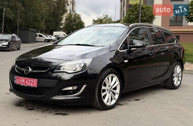 Универсал Opel Astra 2016 в Тернополе