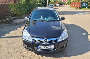 Хэтчбек Opel Astra 2008 в 