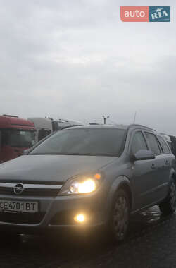 Универсал Opel Astra 2006 в 