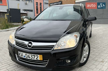 Универсал Opel Astra 2007 в Тернополе