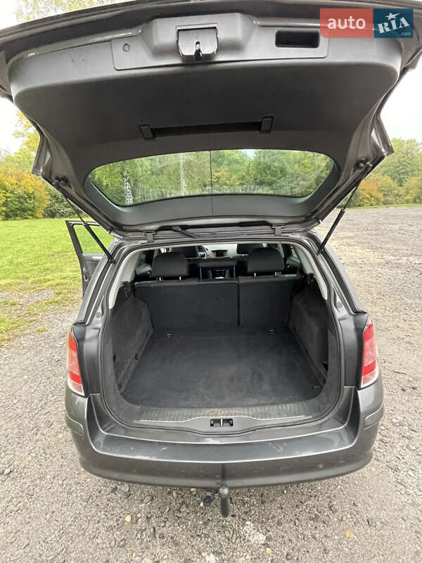 Универсал Opel Astra 2010 в Красилове фото 17 Универсал Opel Astra 2010 в Красилове