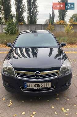 Универсал Opel Astra 2009 в Полтаве