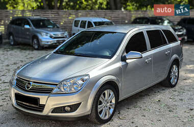 Универсал Opel Astra 2009 в 