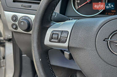 Универсал Opel Astra 2009 в 