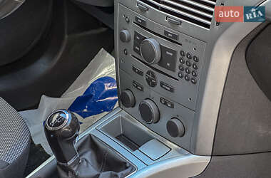 Универсал Opel Astra 2009 в 