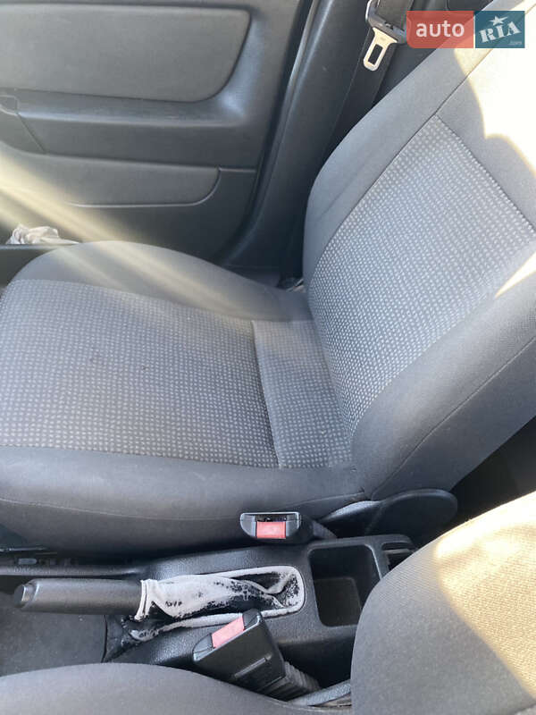 Седан Opel Astra 2006 в Львове