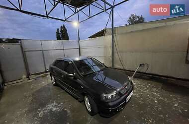 Хетчбек Opel Astra 2000 в  фото 2 Хетчбек Opel Astra 2000 в