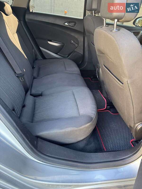 Универсал Opel Astra 2011 в Кобеляках фото 16 Универсал Opel Astra 2011 в Кобеляках