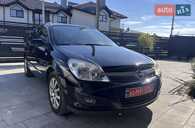 Универсал Opel Astra 2008 в Львове