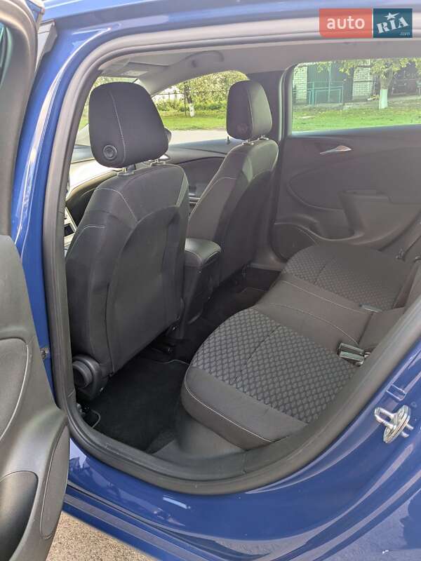 Универсал Opel Astra 2019 в Ковеле