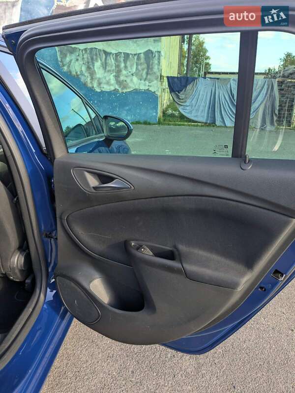 Универсал Opel Astra 2019 в Ковеле