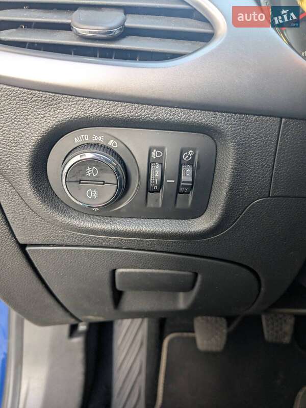 Универсал Opel Astra 2019 в Ковеле