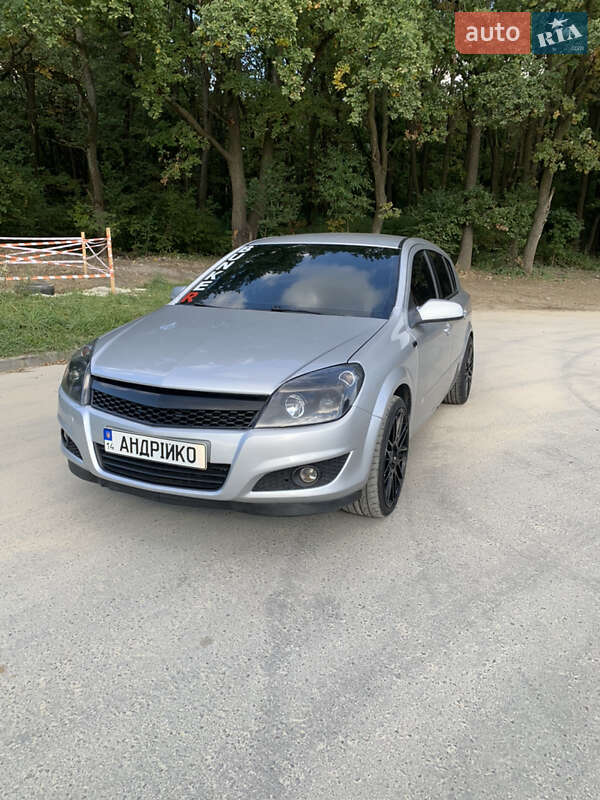 Хэтчбек Opel Astra 2005 в Львове фото 4 Хэтчбек Opel Astra 2005 в Львове