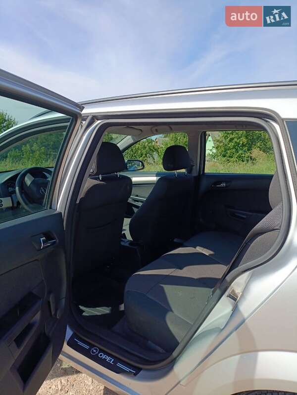 Универсал Opel Astra 2008 в Могилев-Подольске фото 3 Универсал Opel Astra 2008 в Могилев-Подольске