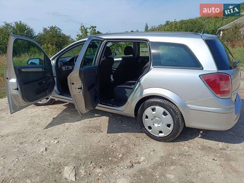 Универсал Opel Astra 2008 в Могилев-Подольске фото 8 Универсал Opel Astra 2008 в Могилев-Подольске