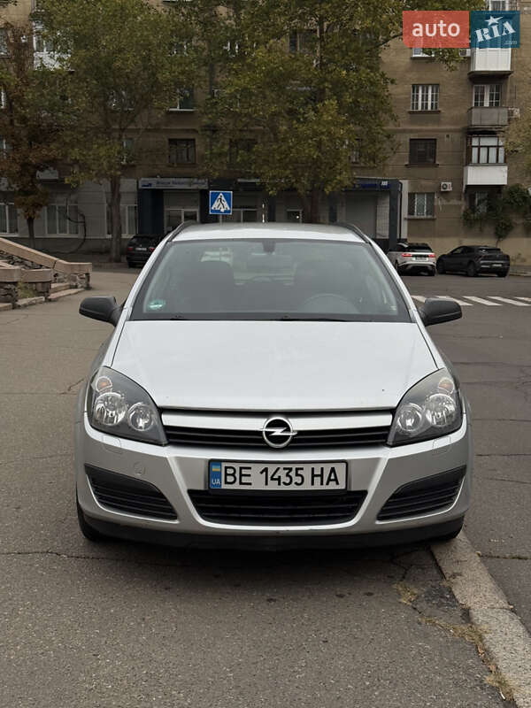 Универсал Opel Astra 2004 в Николаеве фото 2 Универсал Opel Astra 2004 в Николаеве