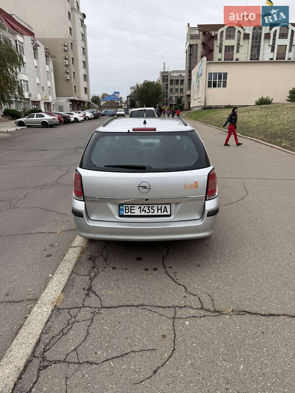 Универсал Opel Astra 2004 в Николаеве фото 15 Универсал Opel Astra 2004 в Николаеве