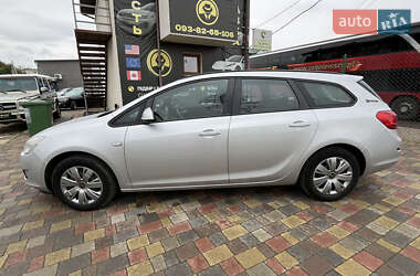 Универсал Opel Astra 2011 в 