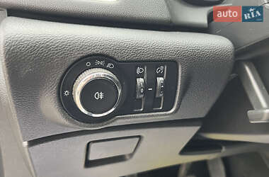 Универсал Opel Astra 2011 в 