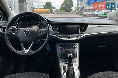 Универсал Opel Astra 2019 в 
