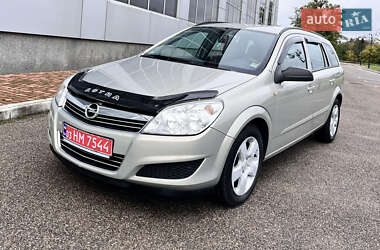 Универсал Opel Astra 2007 в 