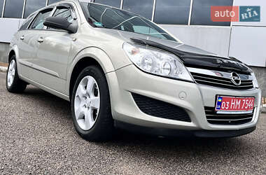 Универсал Opel Astra 2007 в 