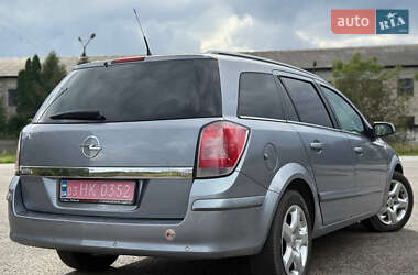 Универсал Opel Astra 2005 в 