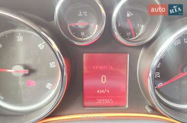 Универсал Opel Astra 2011 в Львове