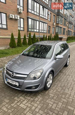 Универсал Opel Astra 2006 в Житомире