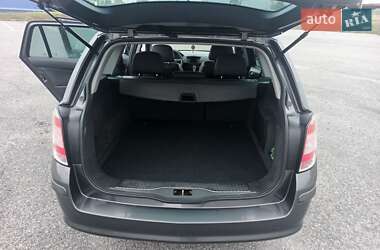 Универсал Opel Astra 2009 в 