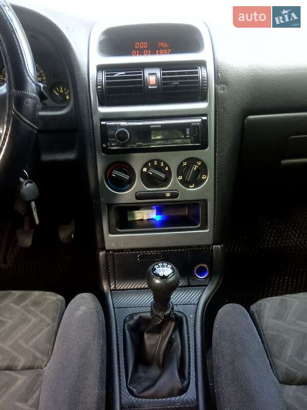 Хэтчбек Opel Astra 2004 в Любаре фото 3 Хэтчбек Opel Astra 2004 в Любаре