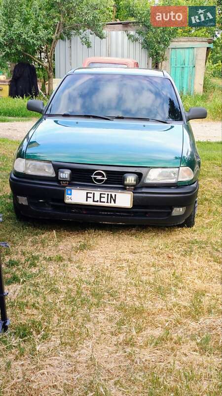 Седан Opel Astra 1998 в Днепре фото 5 Седан Opel Astra 1998 в Днепре