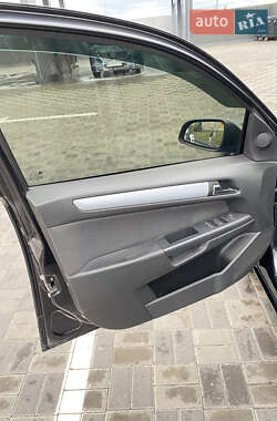 Универсал Opel Astra 2007 в 