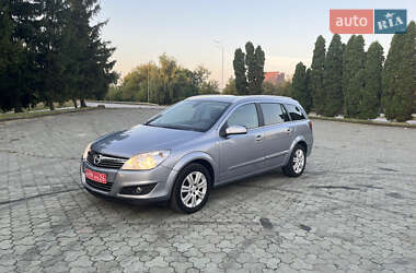 Універсал Opel Astra 2009 в Дубні