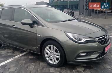 Универсал Opel Astra 2017 в 