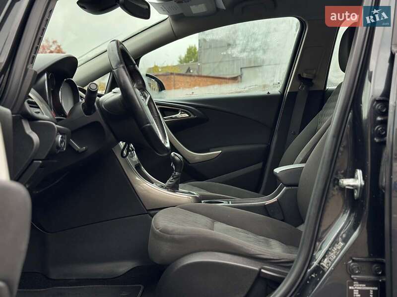 Универсал Opel Astra 2013 в Киеве фото 19 Универсал Opel Astra 2013 в Киеве