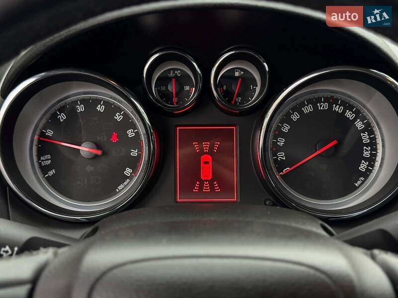 Универсал Opel Astra 2013 в Киеве фото 28 Универсал Opel Astra 2013 в Киеве