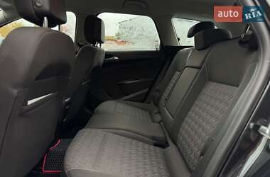 Универсал Opel Astra 2013 в 