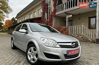 Хэтчбек Opel Astra 2008 в Харькове