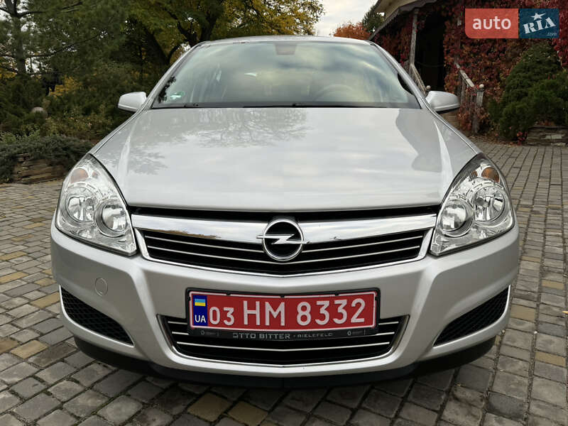 Хэтчбек Opel Astra 2008 в Харькове