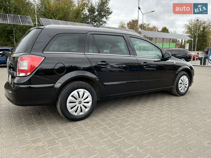 Универсал Opel Astra 2007 в Кривом Роге