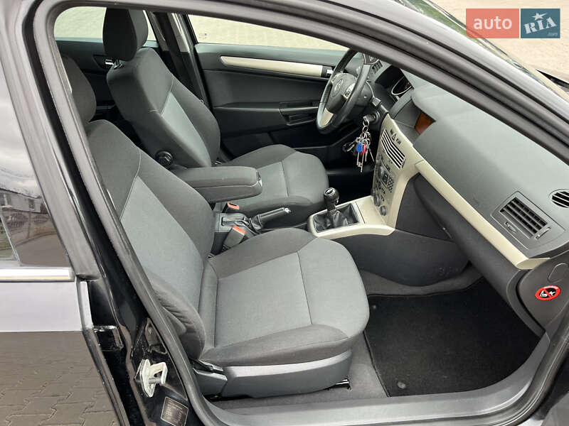 Универсал Opel Astra 2007 в Кривом Роге