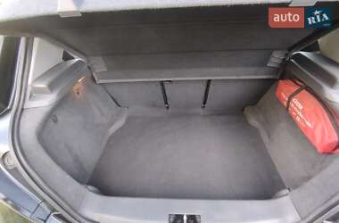 Хэтчбек Opel Astra 2004 в 