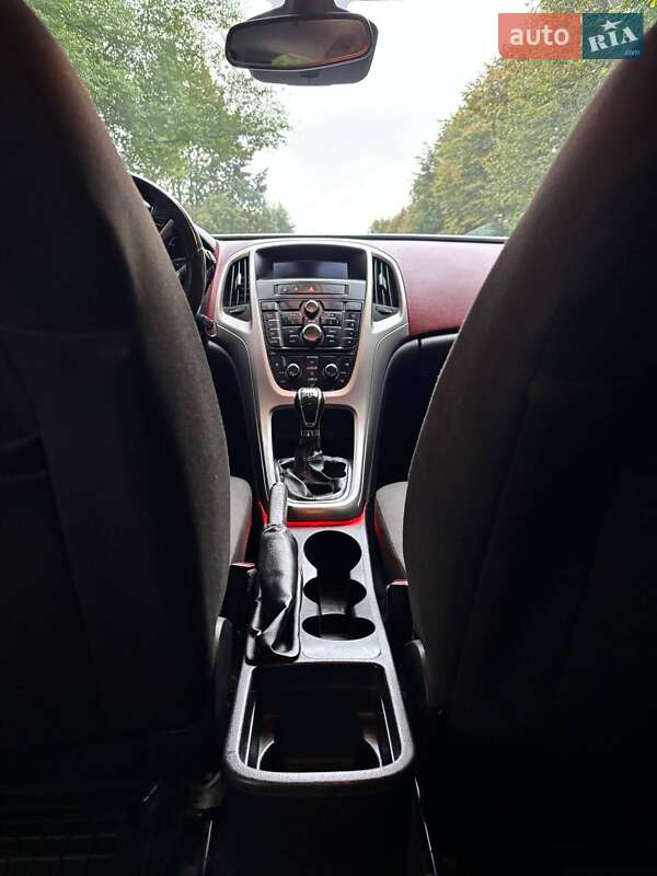 Хэтчбек Opel Astra 2010 в Жовкве фото 19 Хэтчбек Opel Astra 2010 в Жовкве