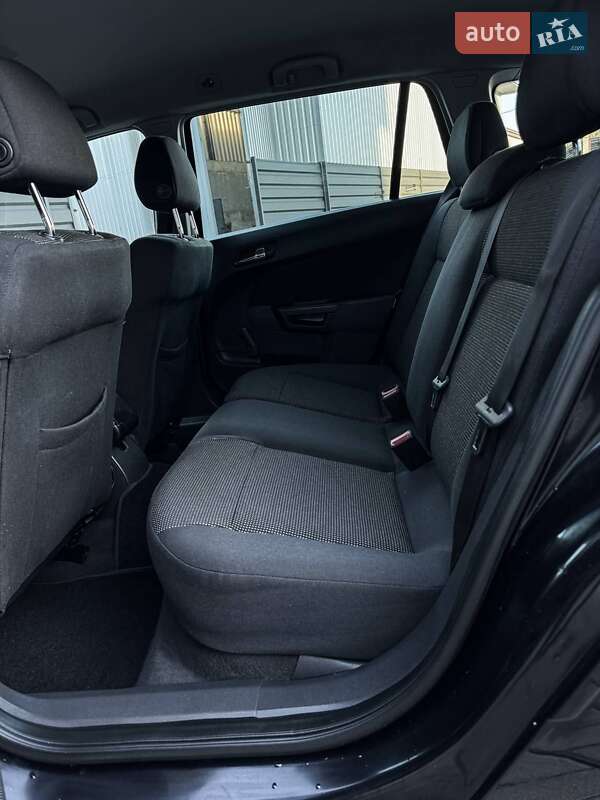 Универсал Opel Astra 2009 в Черкассах фото 45 Универсал Opel Astra 2009 в Черкассах