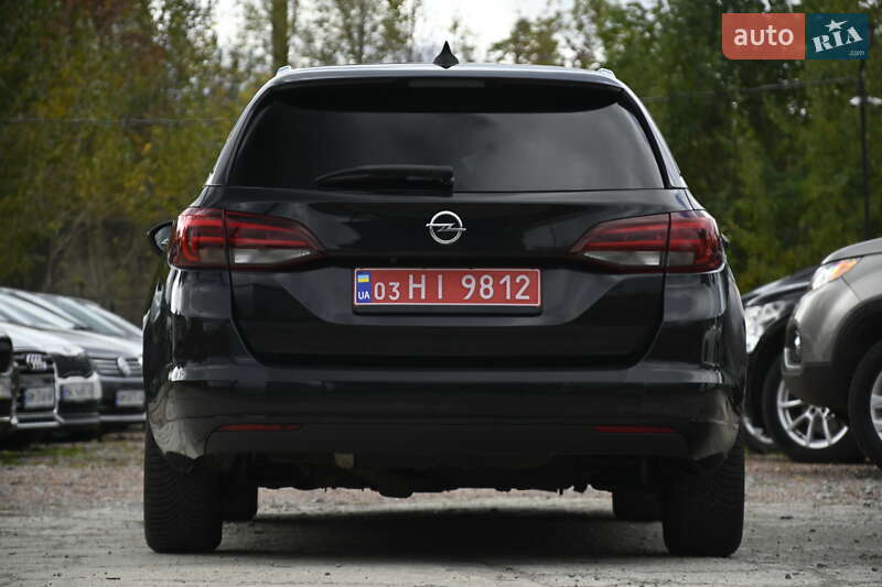 Универсал Opel Astra 2016 в Бердичеве