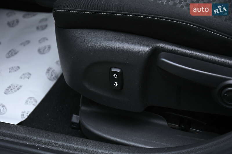 Универсал Opel Astra 2016 в Бердичеве