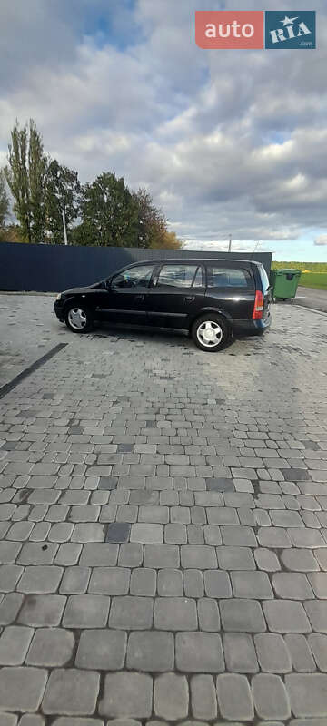 Универсал Opel Astra 2005 в Сутисках