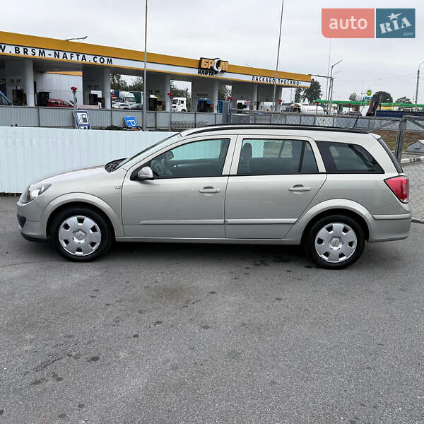 Универсал Opel Astra 2006 в Виннице